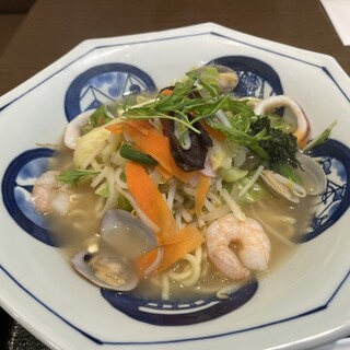 長崎ちゃんぽん リンガーハット_1