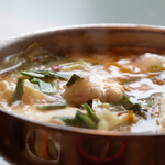 水炊き もつ鍋 博多廊 - 