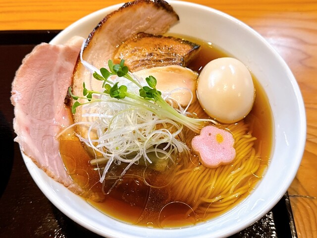 やまなしのラーメン Wez Noodles／富士の国やまなし観光ネット 山梨県公式観光情報