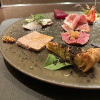 炭焼きステーキとワインobiobi - 