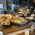 ひがしやまマーケット BREAD＆DELI - 