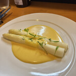 Bistro Pas a pas - ホワイトアスパラ　マルテーズソース