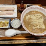 炭火焼濃厚中華そば 奥倫道 - 