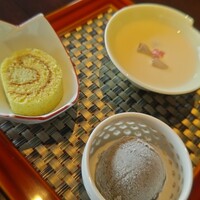 横浜なだ万 - 