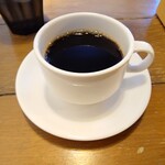 アニバーサリー カフェ - ◯コーヒー
保温ポットがドリンクバーに置かれていて

軽く香りは残り、普通よりも多少濃いめ

酸味シッカリ目で
苦味もドッシリとある感じ

普通以上には美味しい味わいだった