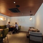 アニバーサリー カフェ - 店内