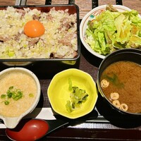 山形山　月島店 - 