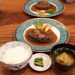 盛盛亭 - プレミアム信州牛ハンバーグ