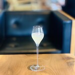 レストラン ウオゼン - 発酵2種（ルレクチェ：洋梨、村上緑茶）のスパークリング