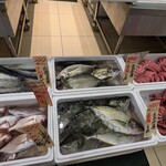 Queen's Mart ヤオマサ - 店内