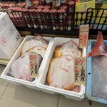 Queen's Mart ヤオマサ - 店内