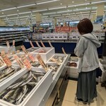 Queen's Mart ヤオマサ - 店内