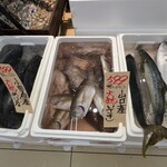 Queen's Mart ヤオマサ - 店内