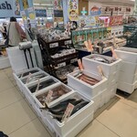 Queen's Mart ヤオマサ - 店内