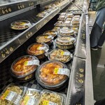 Queen's Mart ヤオマサ - 店内