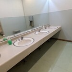 Queen's Mart ヤオマサ - トイレ