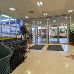 Queen's Mart ヤオマサ - 施設内