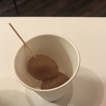 蔵くら - セットおつまみの玉こんにゃく。シンプルすぎん（笑）？