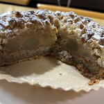 ツマガリ 甲陽園本店 - 津軽の紅玉びっしり