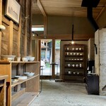 サトミキルン - ギャラリー内観