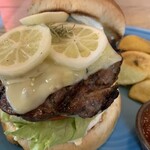Louis Hamburger Restaurant - レモンバーガー