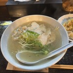 ラーメン・豚足 太吉 - 