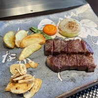 ステーキ 鉄板 なか壱 - 