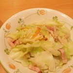 サイゼリヤ - 別皿にしてもらったキャベツ