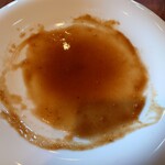 こぶたの家 - 味付けはソースとすりおろしニンニクだろうけれど
味わいを薄めてあるのか
ソースが水っぽくて

トンテキを単品で食べても
全く美味しいとは思えない❗️