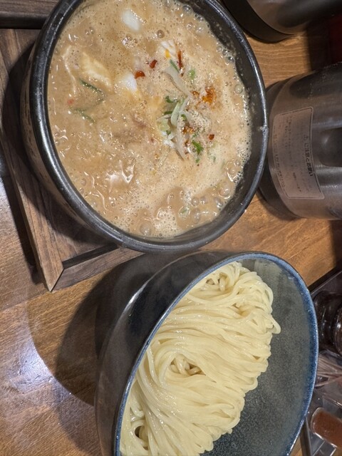 Ambitious Hana photo 3