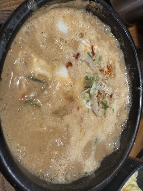 Ambitious Hana photo 4