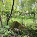 にぎ和伊カフェむろいし - 奥に古民家が数軒見れます