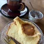 無鹿リゾート - シフォンケーキとホットコーヒー