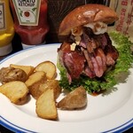 CHILLAX BURGERS&WINE - ステーキチーズバーガー（2025年4月）