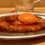 新時代44 - 肉汁月見つくね（サイドビュー）