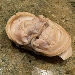 神田錦町 鮨たか晴 - ハマグリ（鹿島）