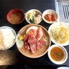 丑乃匠 - 焼肉定食（カルビ、ロース（120g）、サラダ、ナムル、キムチ、ご飯大盛り、味噌汁）1980円