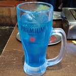 焼肉ホルモン ボンズ - 青いレモンサワー（普通に美味い）