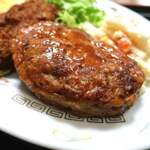 自由軒 - A定食（ハンバーグ・玉子焼・魚フライ）