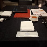 スーツァン・レストラン陳 渋谷店 - テーブル席です。