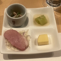 大漁市場 なるみ乃 薬院店 - 