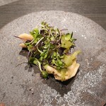 malca - 函館産ヤリイカフリット、セロリのマリネ