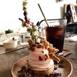 森森舎 - 桜のモンブランタルト　葉桜バージョン