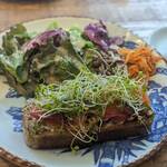 ジュウニブンベーカリー 三軒茶屋本店 - 