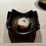 鮨 西崎 - 相変わらず、柔らかいだけじゃなくて、噛むとしっかり美味しい煮蛸。