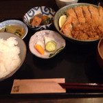 いざかや ほうせいどう - ランチ おろしとんかつ 950円