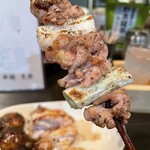 炎楽 - ねぎま　お肉はせせり