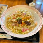 リンガーハット - 料理写真: