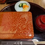 小川菊 - 器も菊