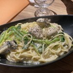 銀座で生牡蠣が美味しい専門店 牡蠣Bar - 締めに牡蠣クリーミーパスタ。いままた食べたい
